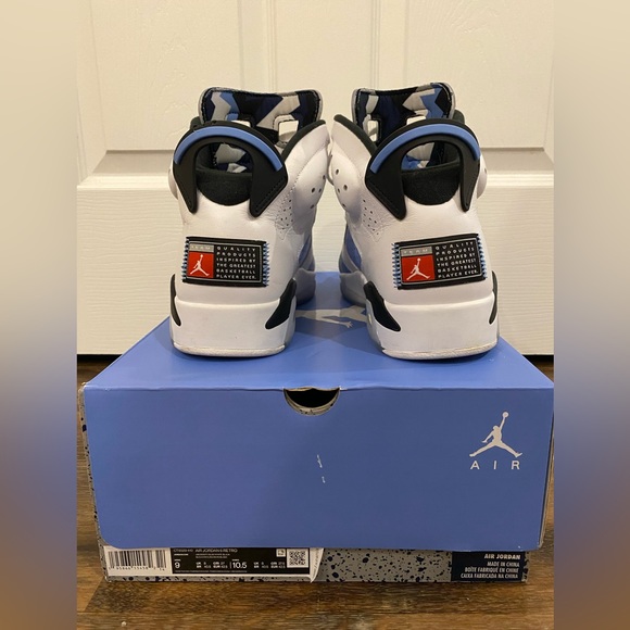 Air Jordan 6 Retro UNC 🩵 - Picture 2 of 7